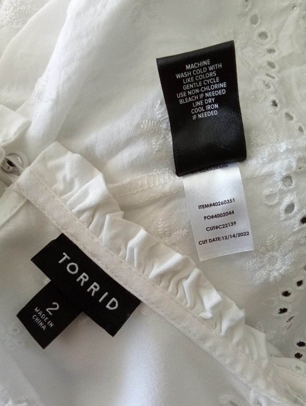 TORRID White Eyelet Ruffle Tank - Picture 4 of 13
